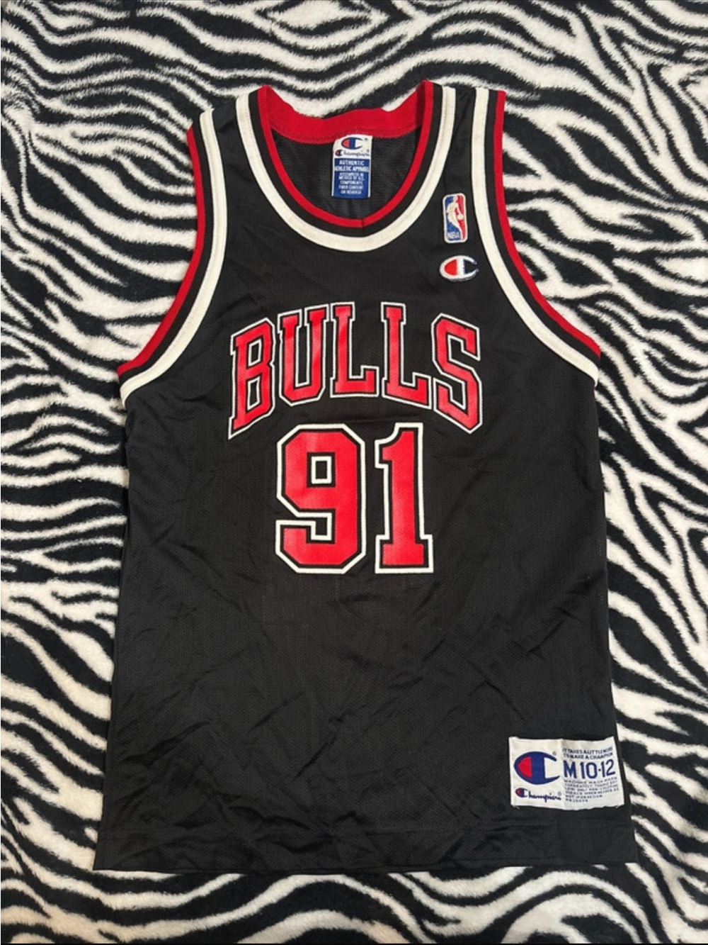 Vintage Champion Black and Red Chicago Bulls #91 Rodman Basketball Jersey M10-12
